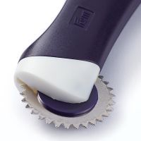 Cutter rotativ de copiat cu zimti 610940